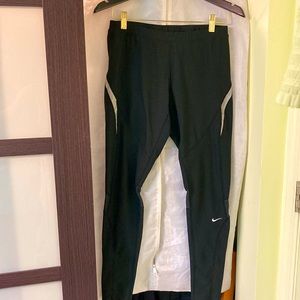 Never worn Nike jogger pant